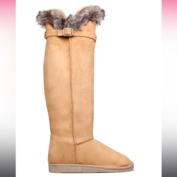 Knee High Fuzzie Flat Boot - Picture 3 of 5